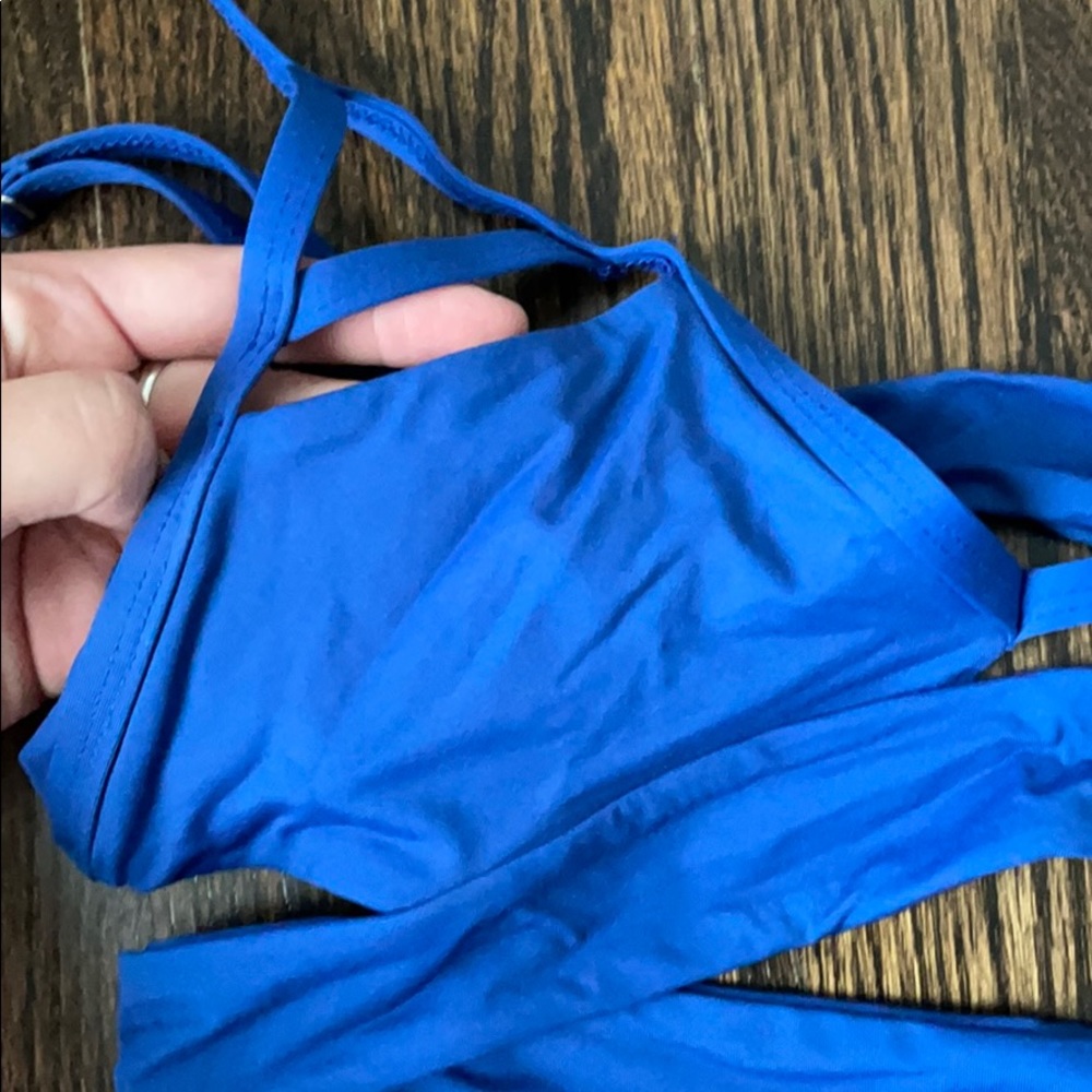 Bikini Set - Picture 3 of 5